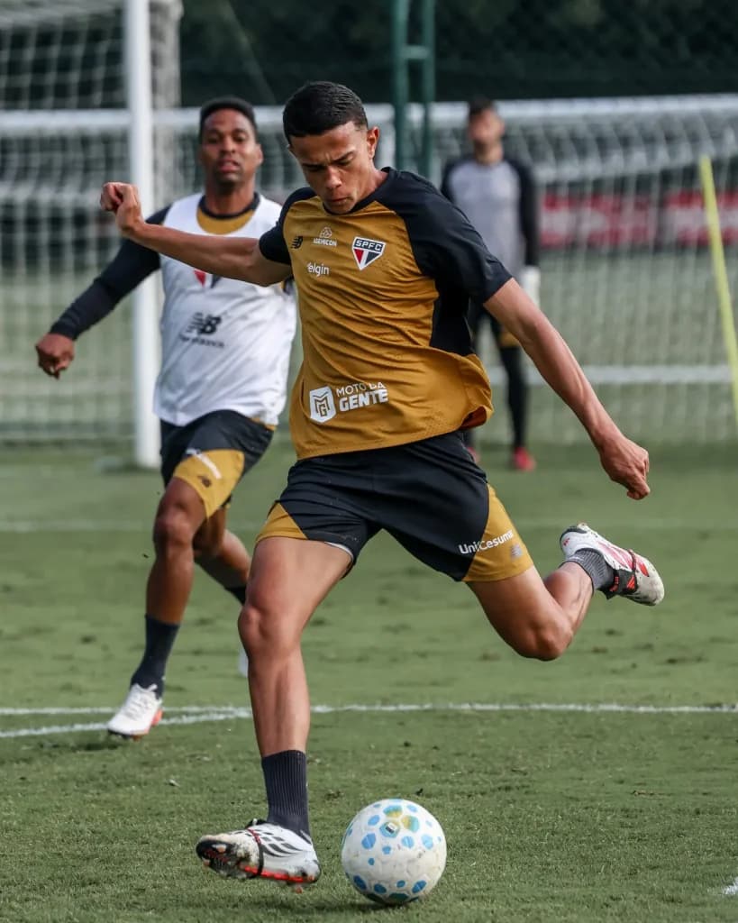 São Paulo se reapresenta para enfrentar Mirassol