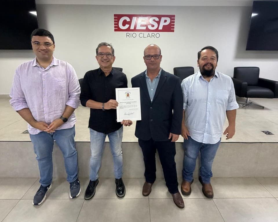 Câmara homenageia 77 anos do CIESP