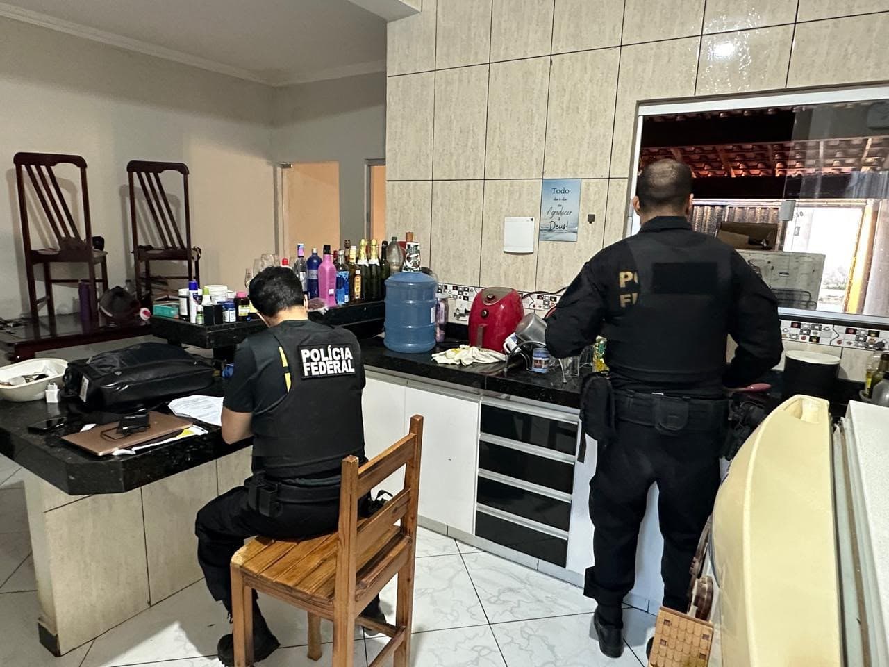PF deflagra operação contra contrabando de medicamentos