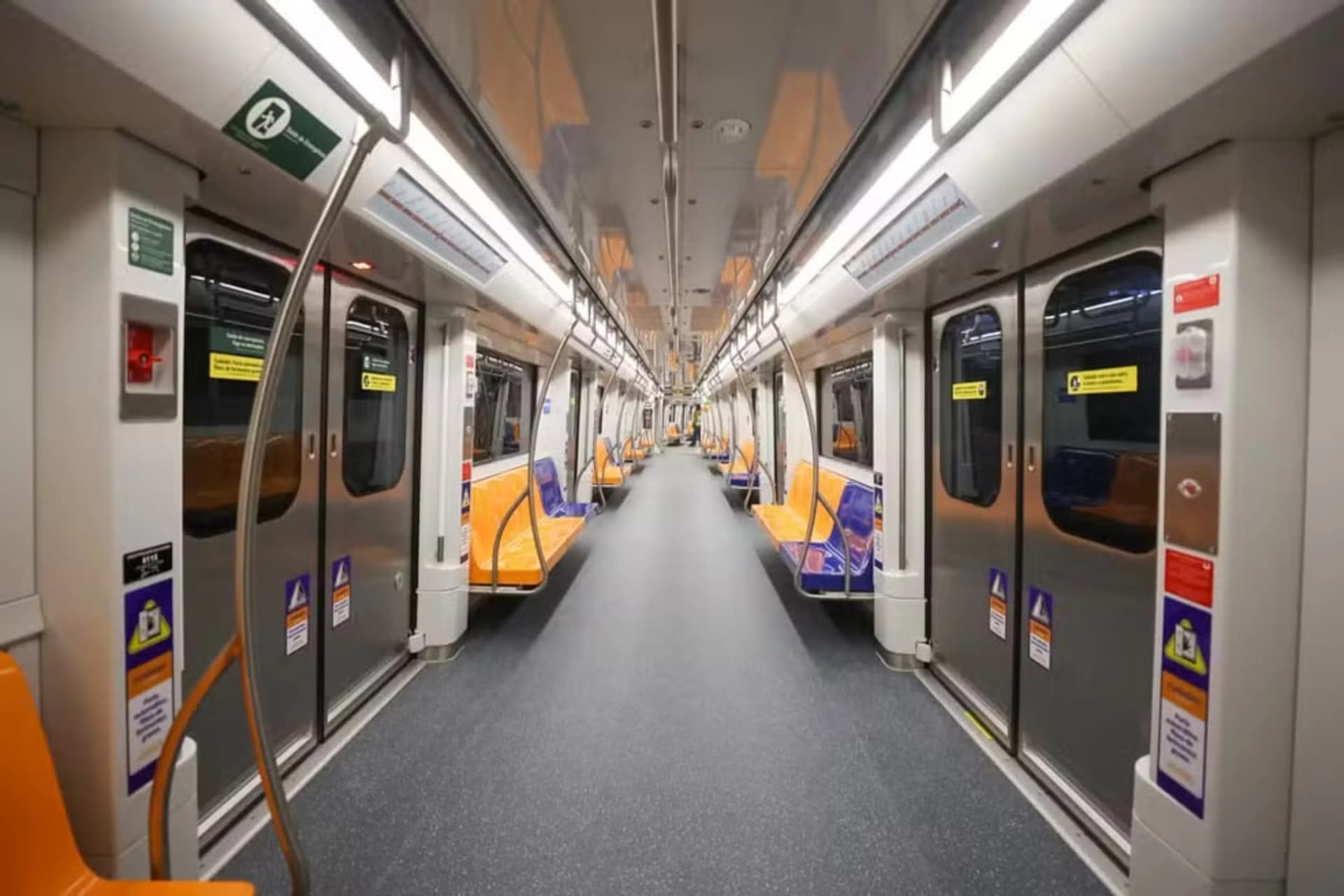 Linha 6-Laranja do Metrô começa a operar em SP
