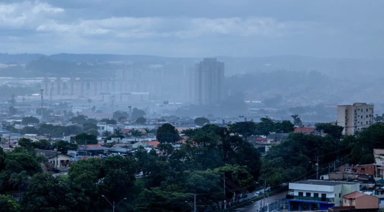 Defesa Civil alerta para chuva forte, raios e ventos na região de Sorocaba