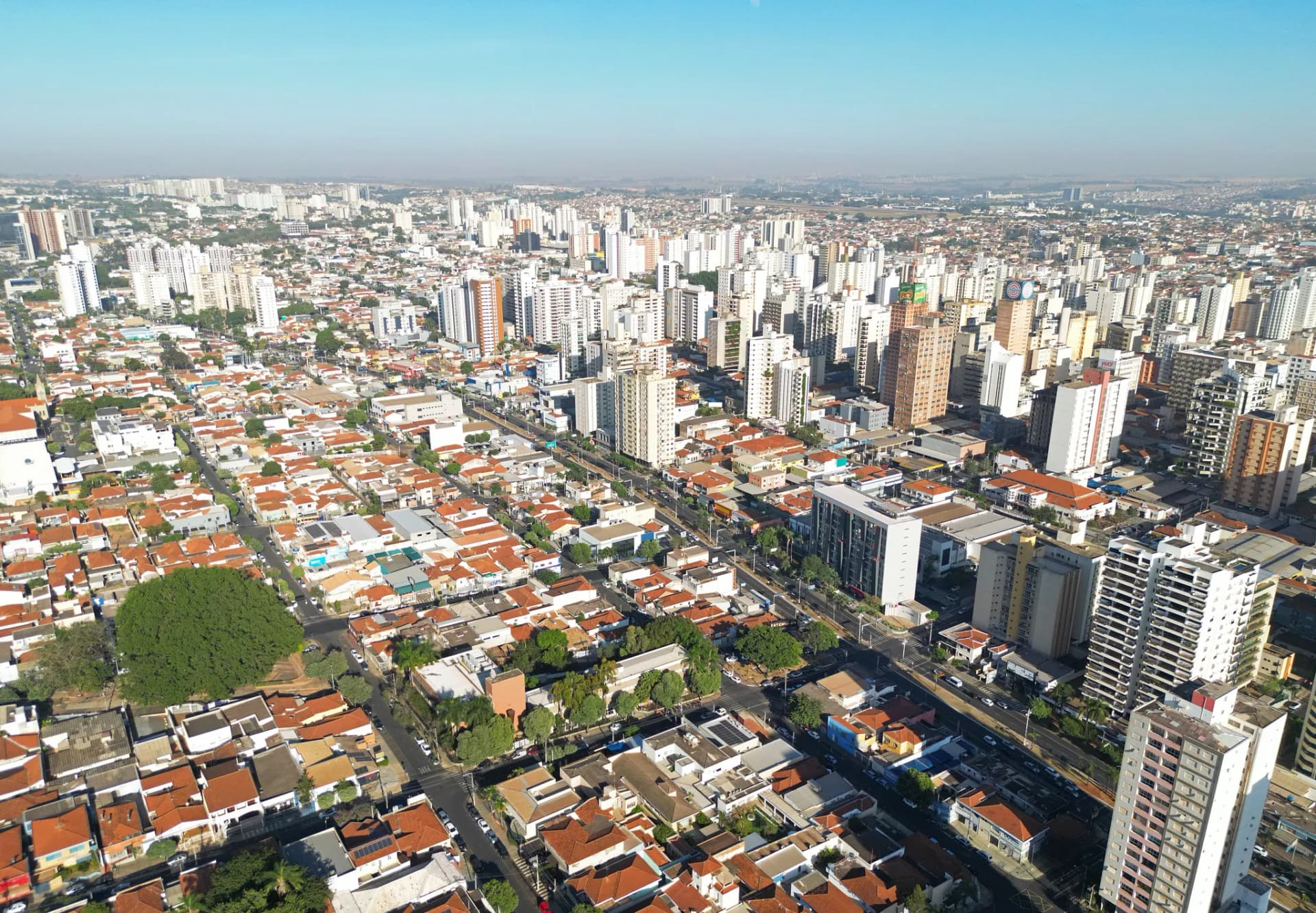Feriado altera serviços em Rio Preto