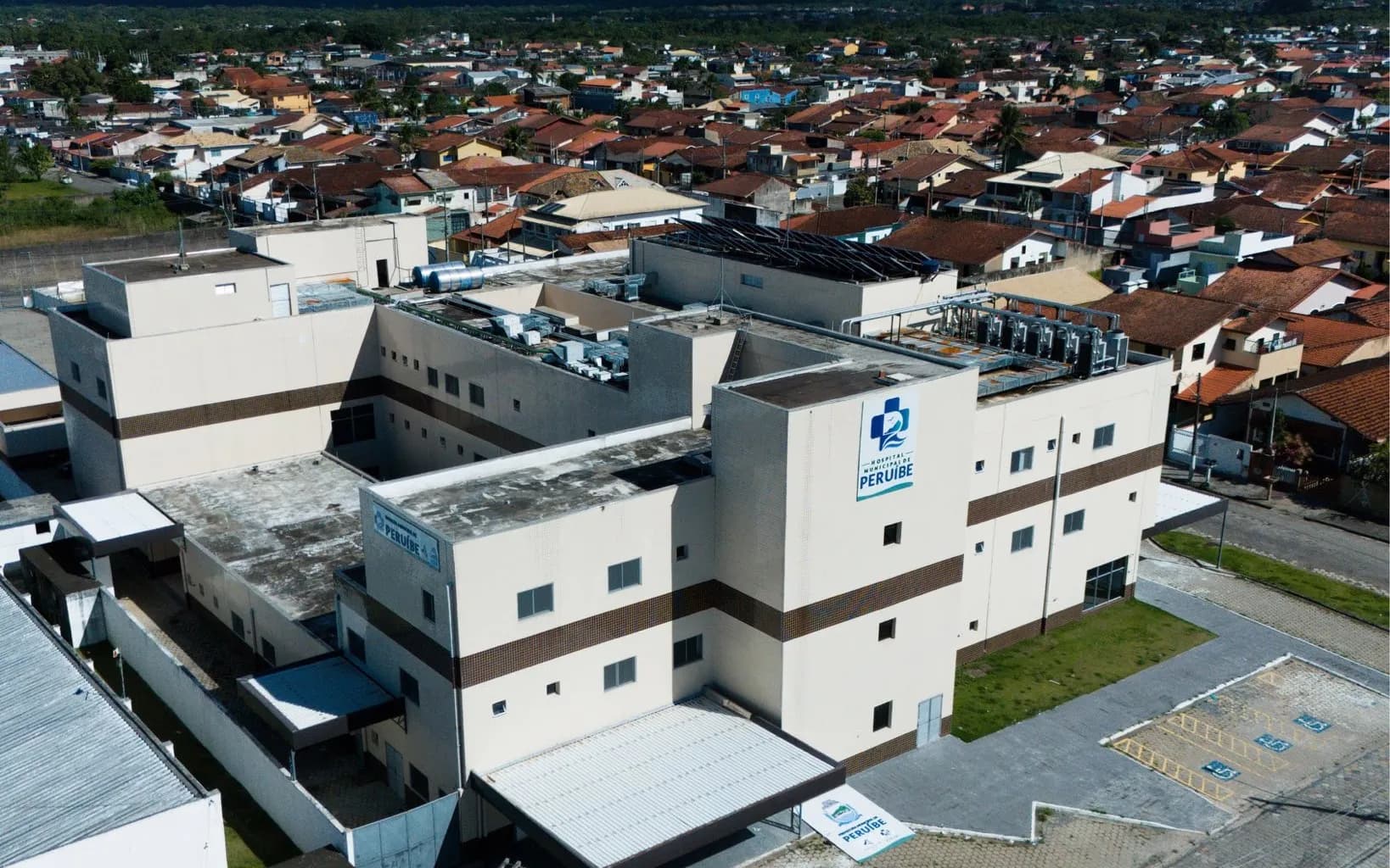 Hospital de Peruíbe inaugura UTI e clínica pediátrica