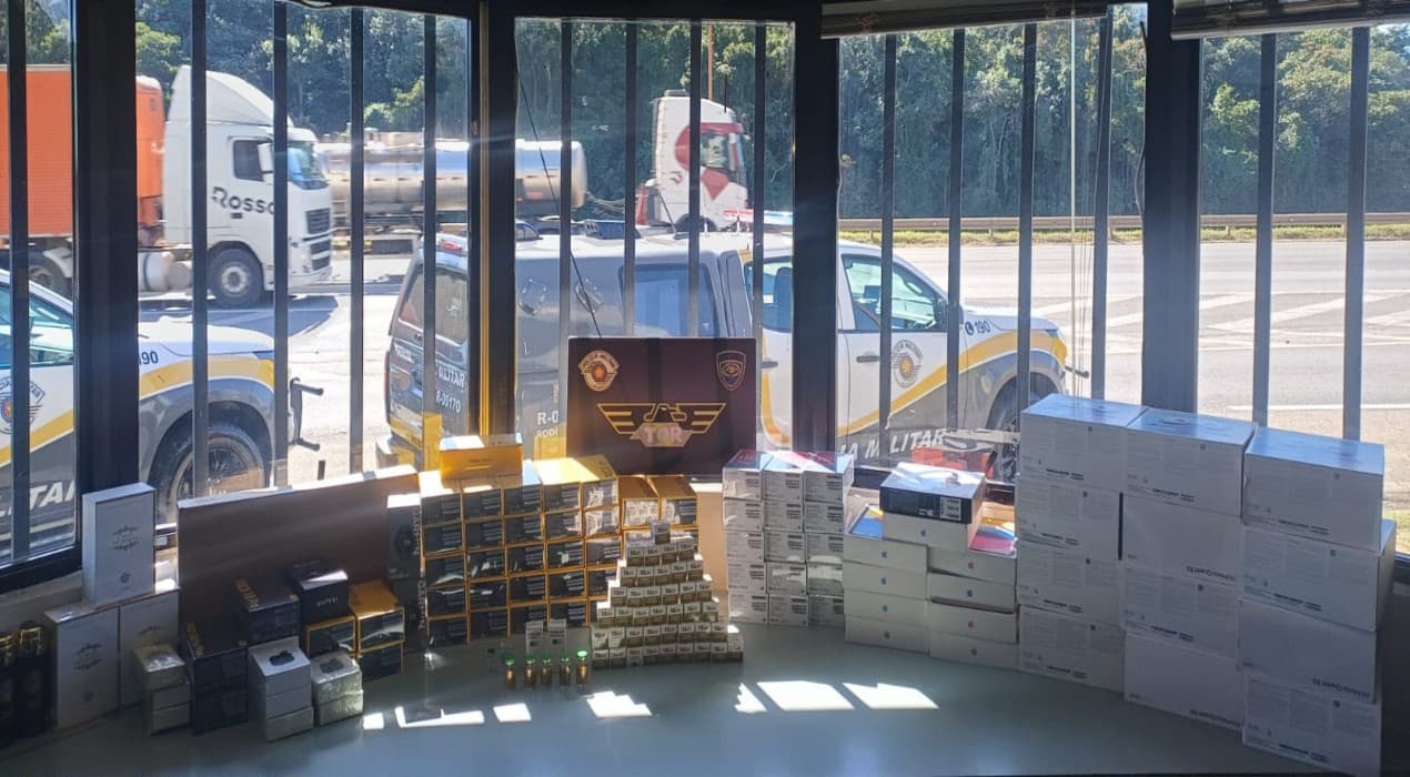 Trio é preso com contrabando de R$ 345 mil na Castello Branco