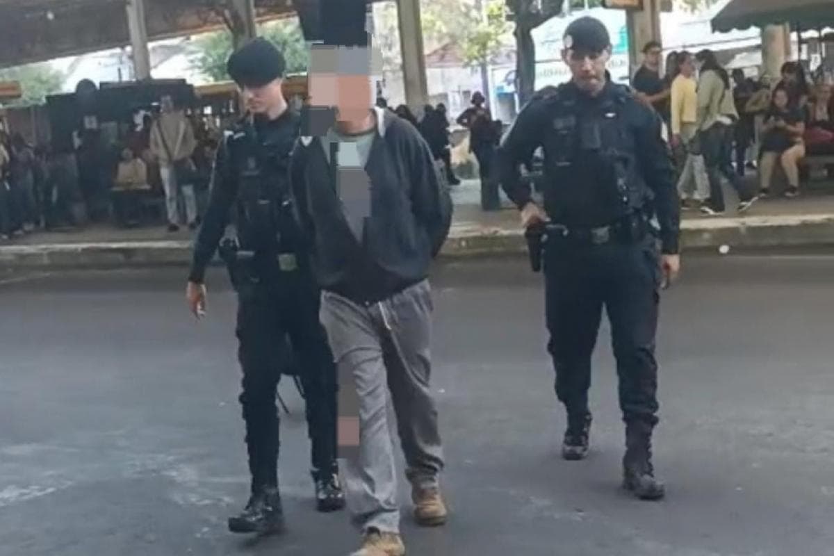 Devedor de pensão alimentícia é preso em terminal