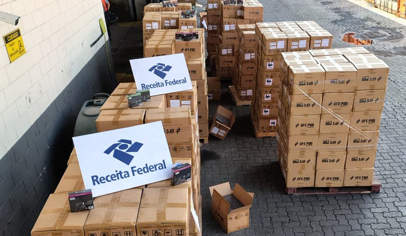 Meio milhão de cigarros eletrônicos apreendidos