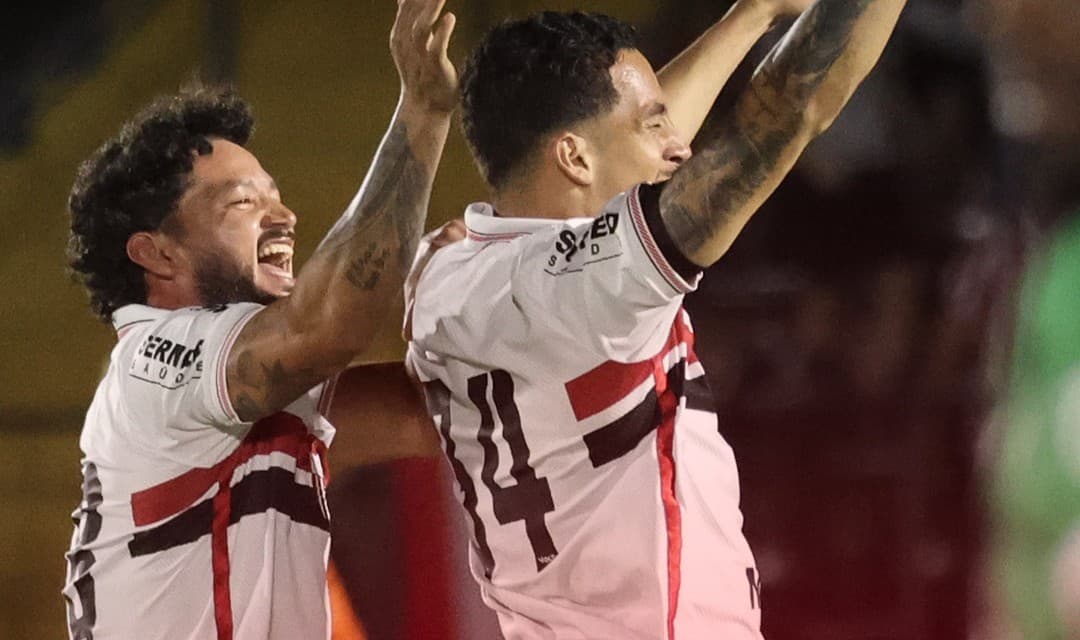 Botafogo-SP vira sobre América-MG na Série B