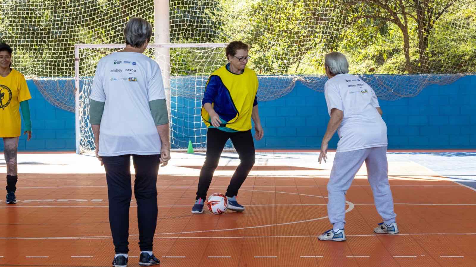 Idosos de Jundiaí vão competir em Paris