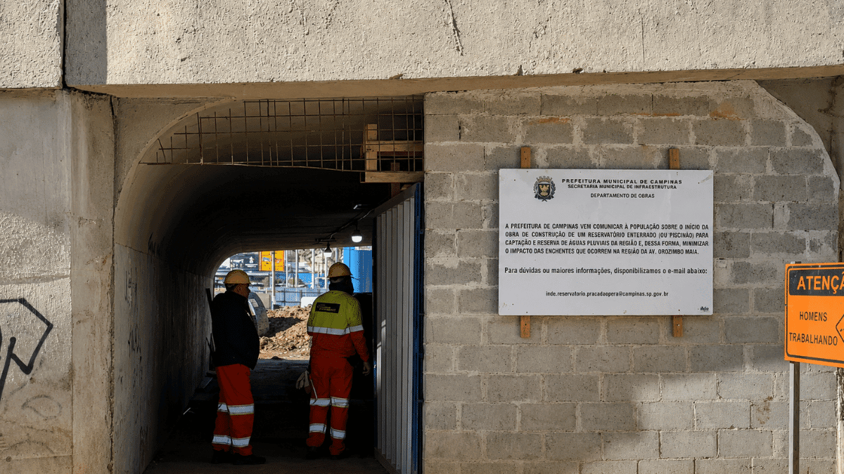 Obras do piscinão bloqueiam acesso ao Mercadão