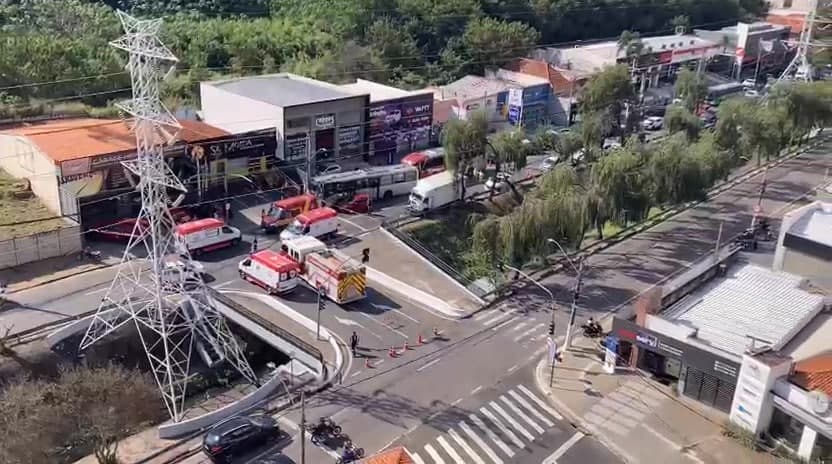 Mal súbito causa acidente com sete veículos em Campinas