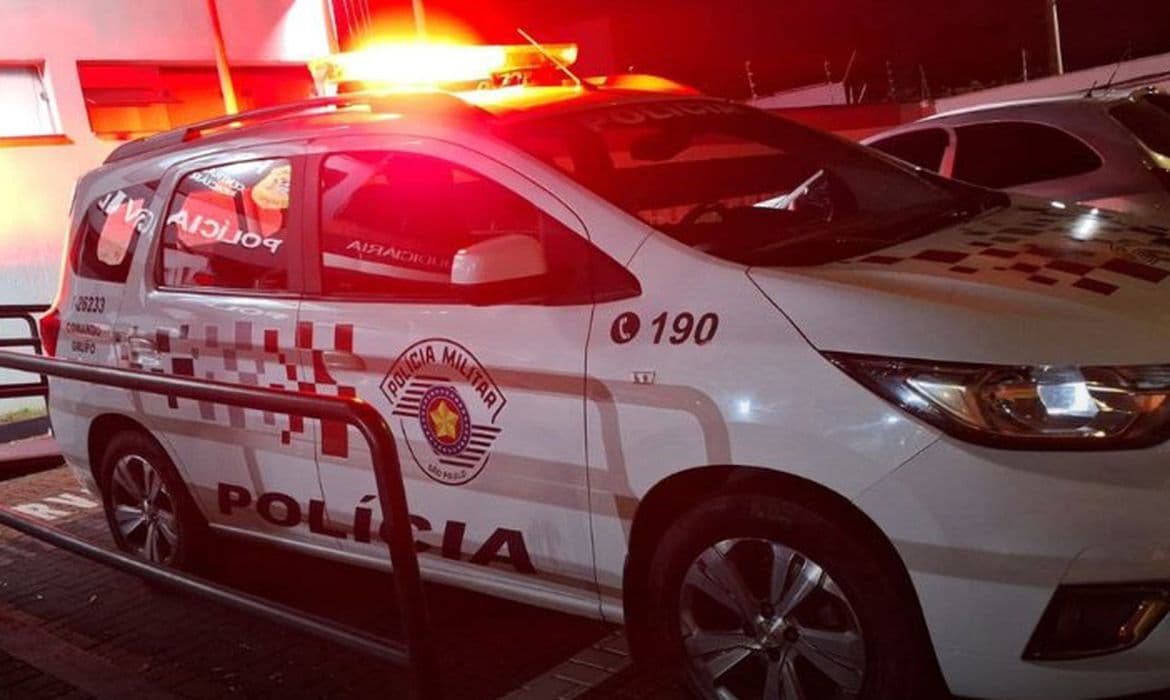Veterinário é assaltado por dupla em moto