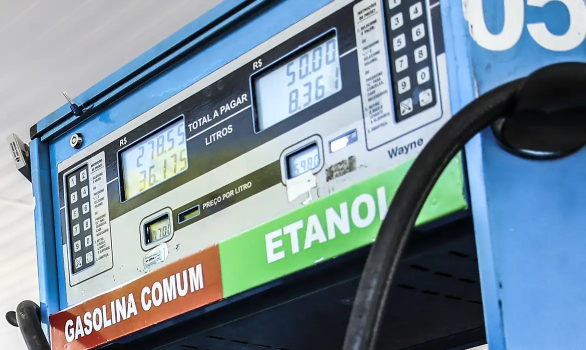 Teor de etanol na gasolina sobe para 32%