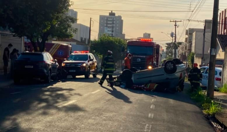 Mal súbito causa capotamento em Rio Preto