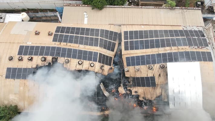 Incêndio atinge indústria em Rio Preto