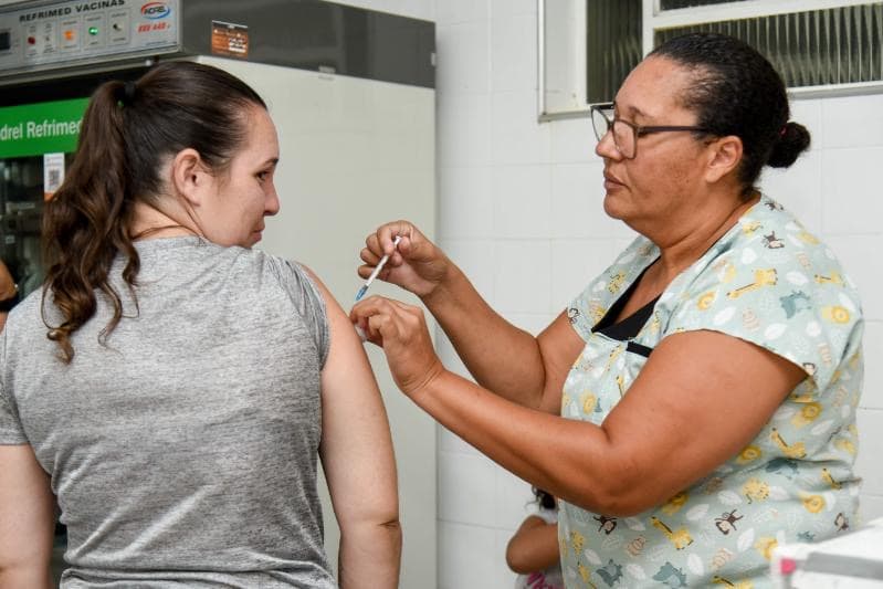 UBS do Cervezão abre sábado para vacinação
