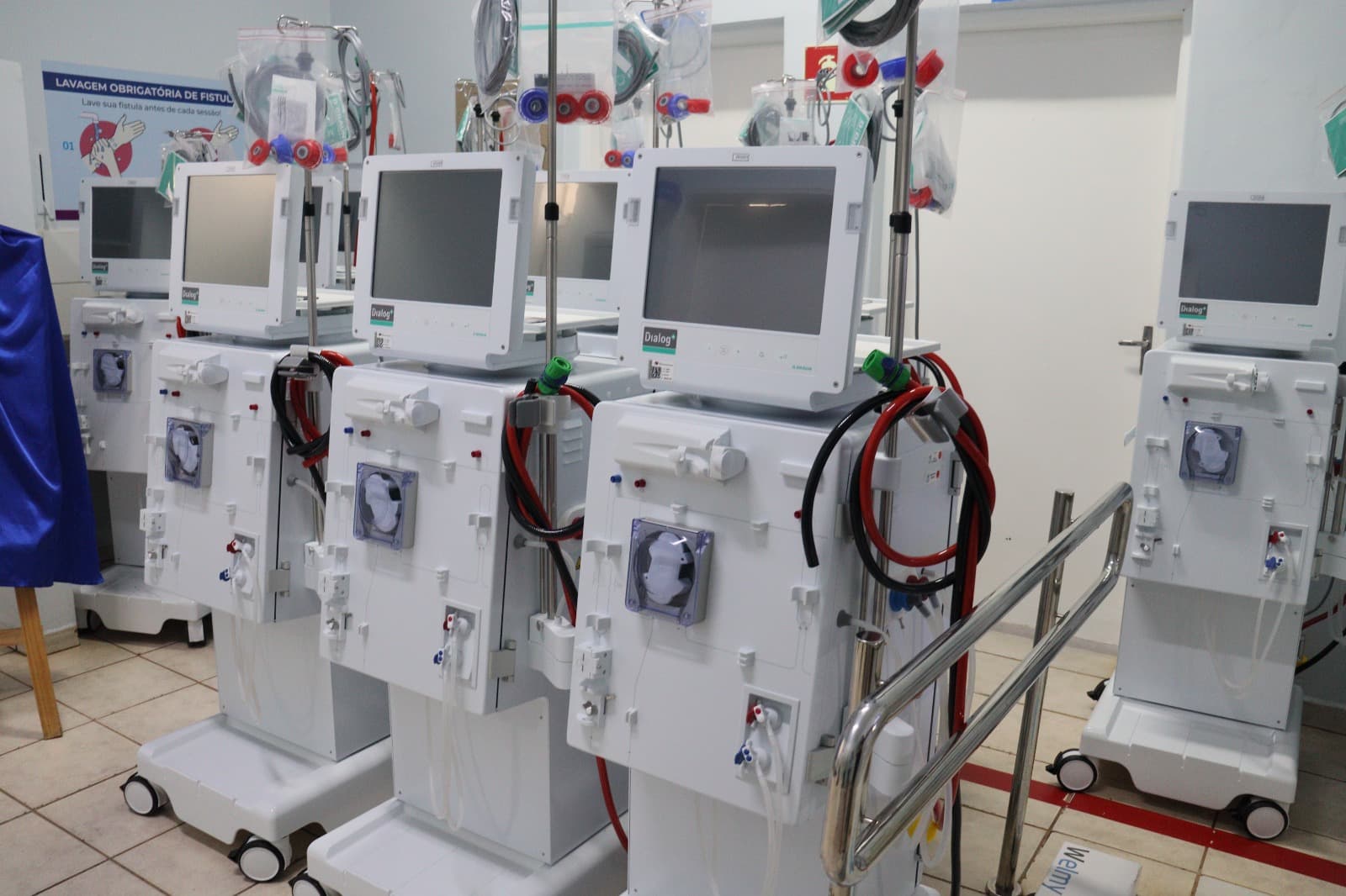 Santa Casa renova equipamentos de hemodiálise