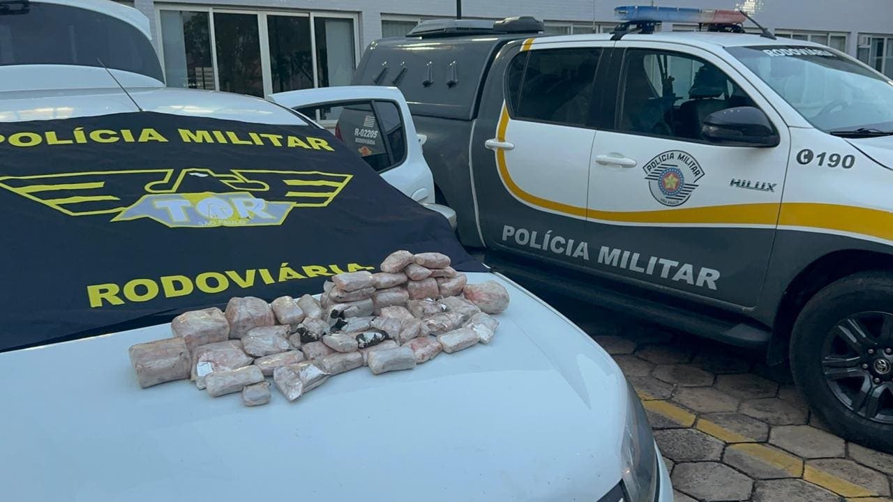 Homem é preso com 7,7 kg de haxixe em Pirapozinho