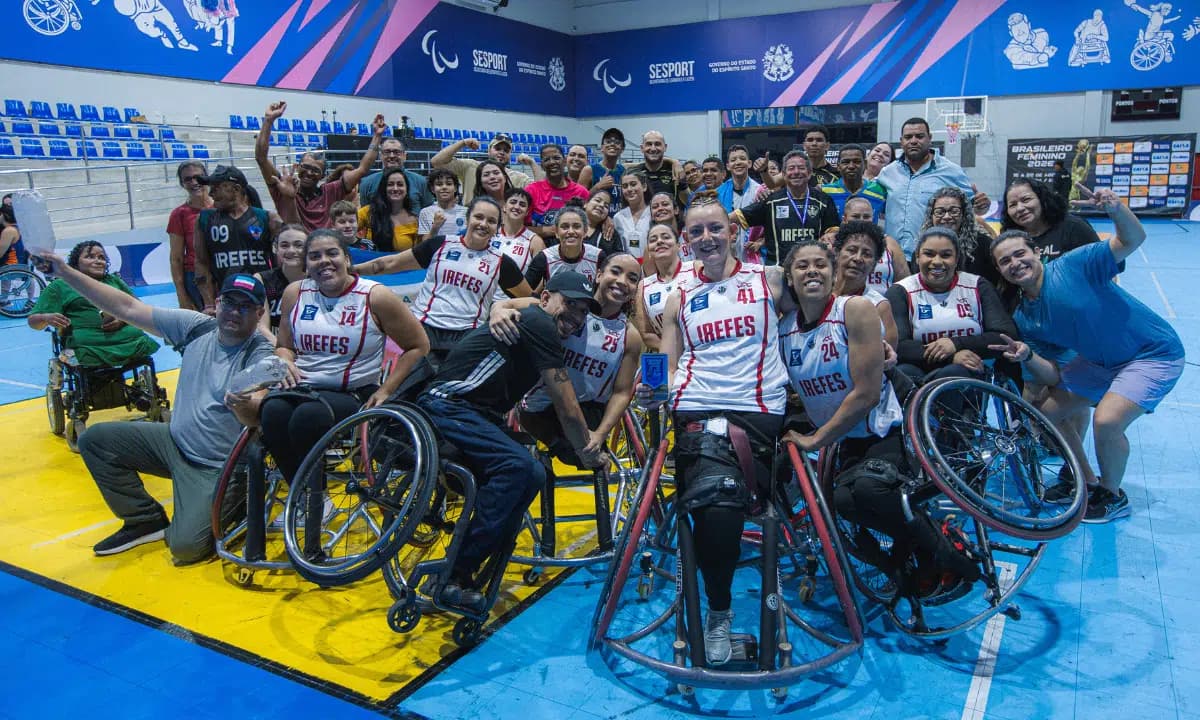 IREFES conquista título brasileiro no basquete adaptado